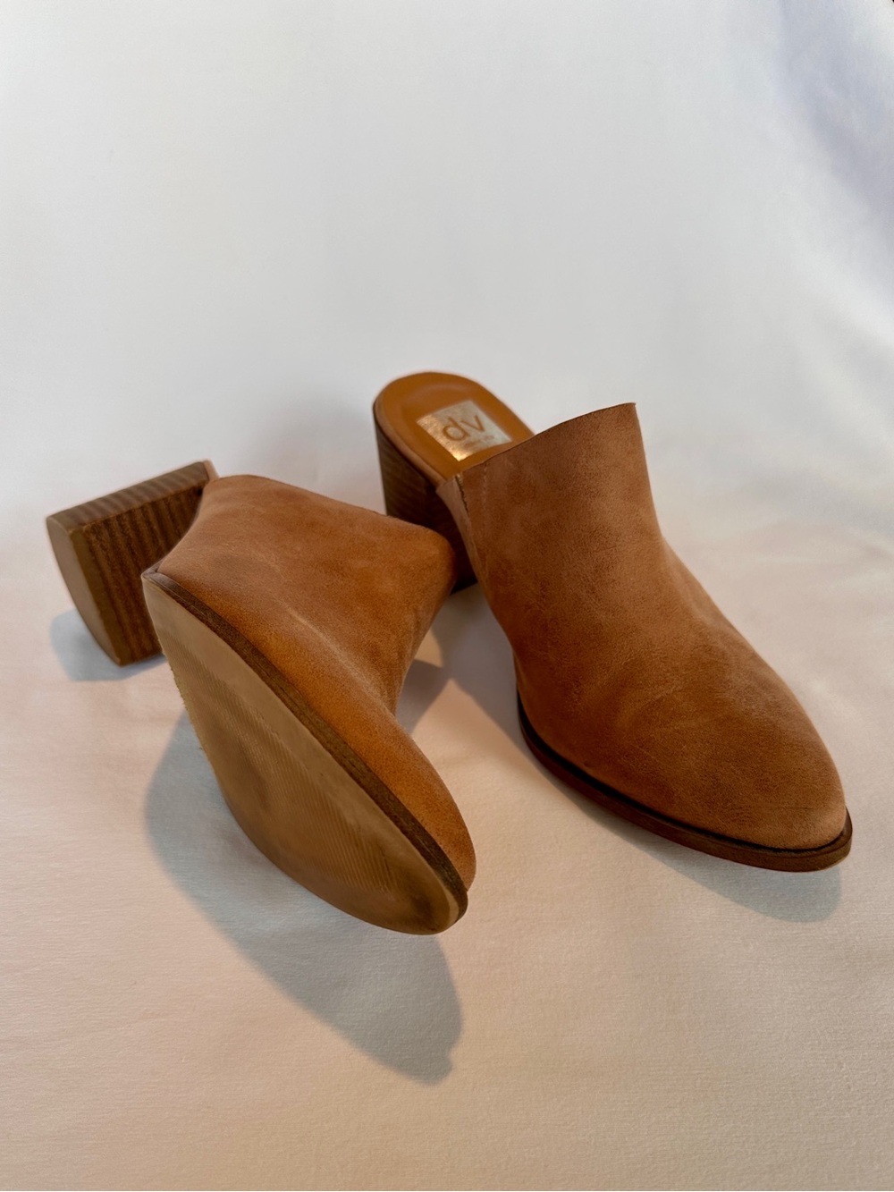 DV by Dolce Vita Tan Suede Pointed Toe Block Heel Mule - Picture 4 of 4